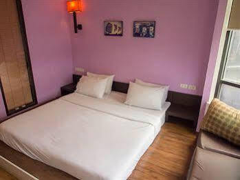 The Boutique Place Банкок Екстериор снимка
